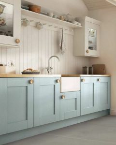 Armario de Cozinha com Piso ceramico cinza claro e gabinete azul claro Revista Viva Decora 195121 Viva Decora