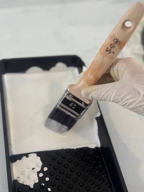 Preparamos la mezcla de la pintura