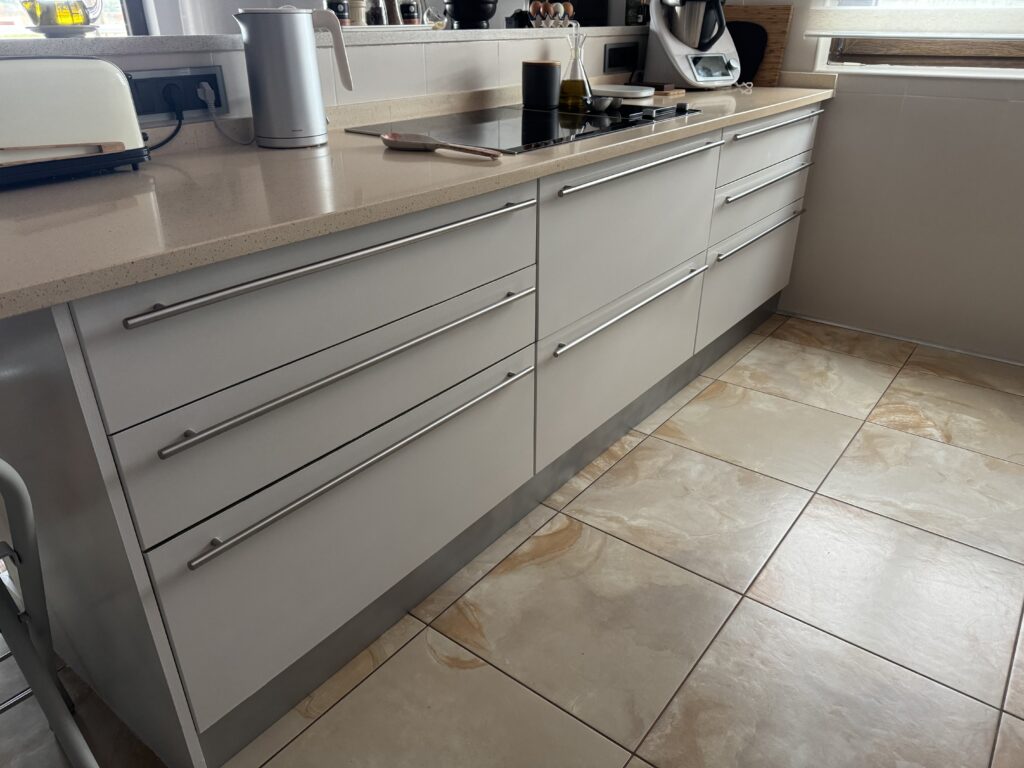 Imagen #2 de Laura Cortés