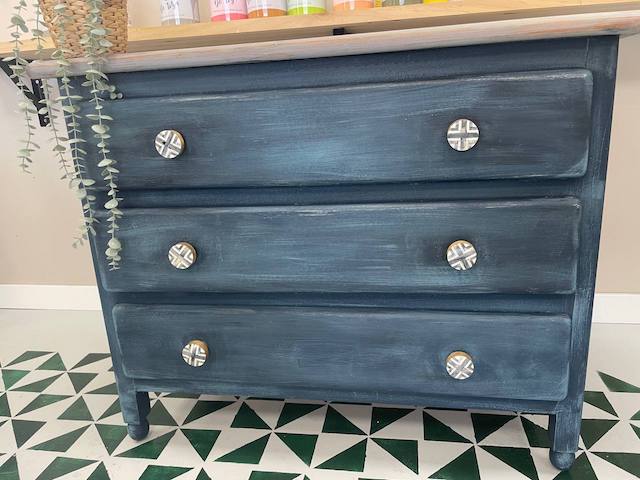 Pintura de acabado de tiza para muebles y armarios., Azul : Herramientas y  Mejoras del Hogar 