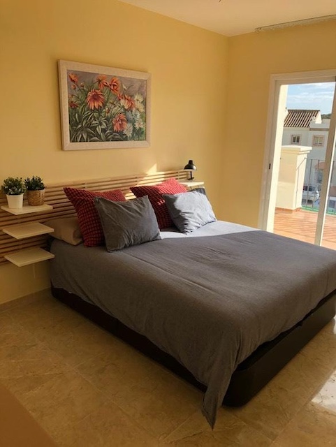 Renovar la casa con pintura: la forma más rápida, limpia y económica de transformar tu hogar 3 Dormitorio antes de pintarlo