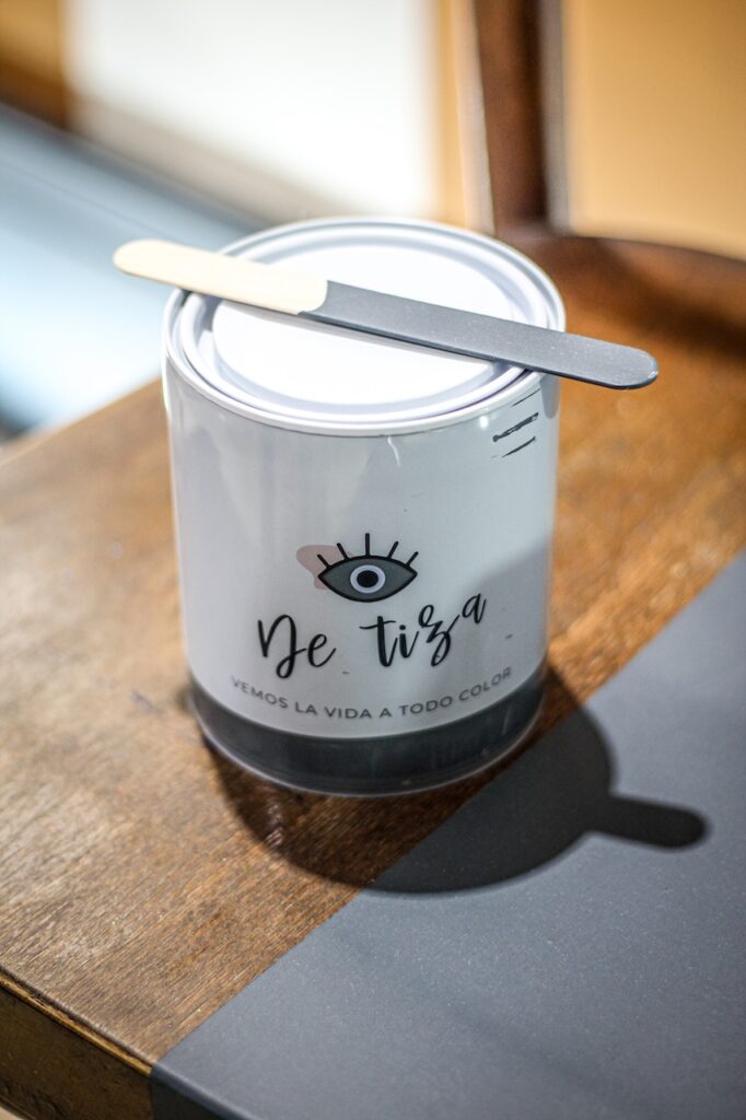 Pintura para madera: cómo elegir la ideal para tus muebles 2 Pintura para madera: cómo elegir la ideal para tus muebles