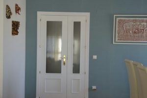 CÓMO PINTAR PUERTAS DE CASA SIN LIJAR CON VERSANTE - Mandarina Pinturas