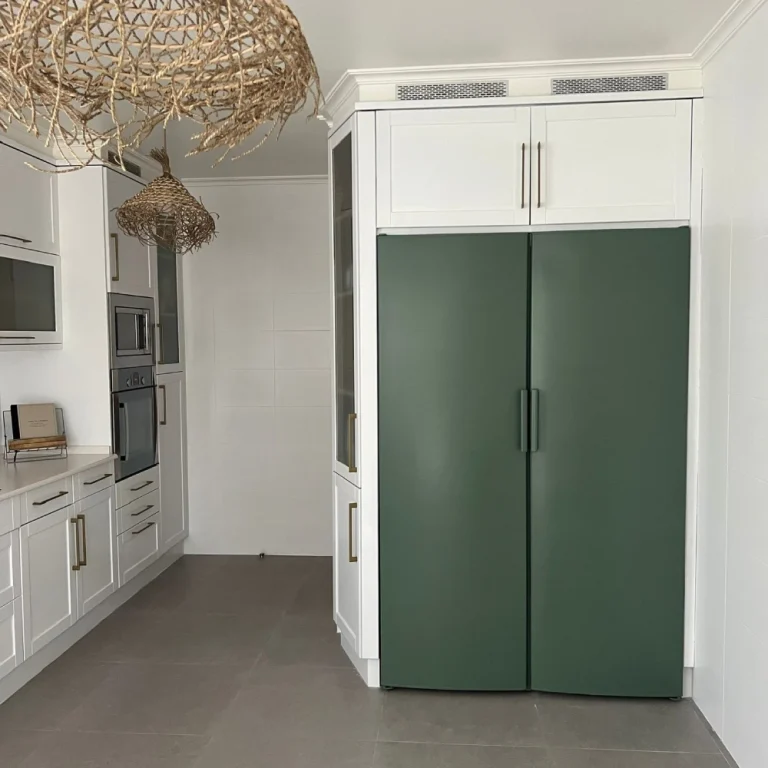 Decorar con blanco y verde: la combinación que nunca falla (y que hoy celebramos más que nunca) 1 Decorar con blanco y verde: la combinación que nunca falla (y que hoy celebramos más que nunca)