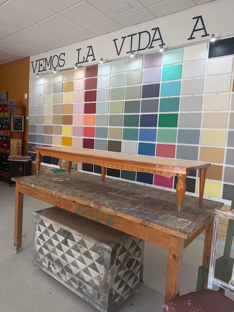 Cómo crear un recibidor con muebles reciclados paso a paso 4 Parte baja de un armario