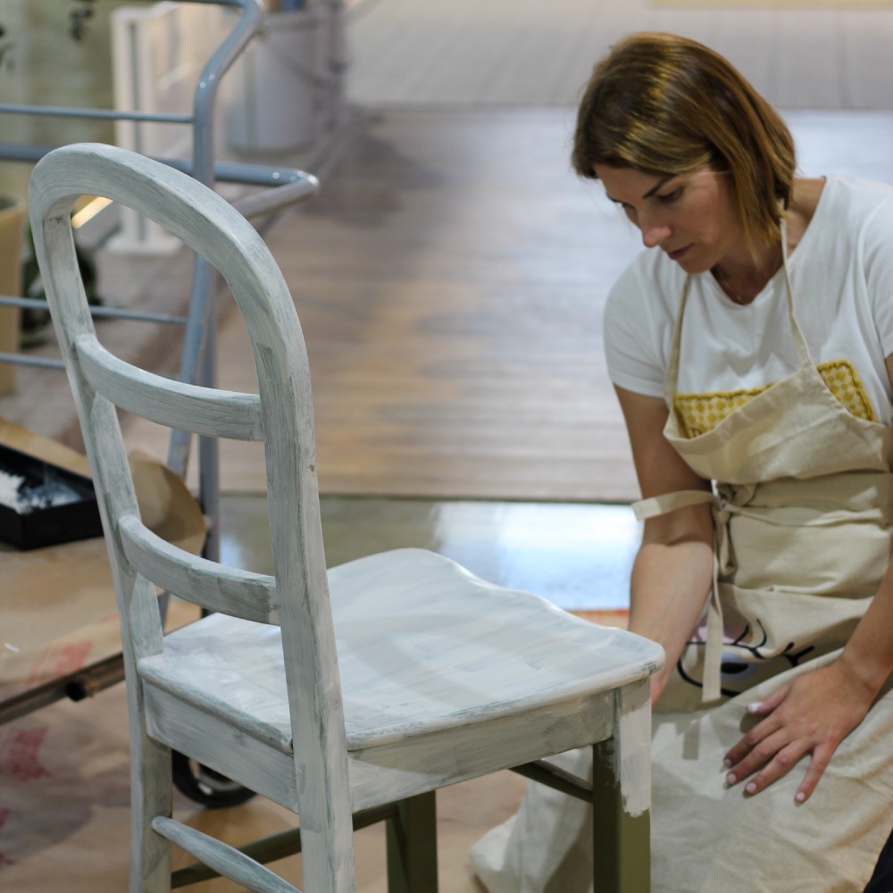 Un año para recolocarse y volver a empezar 25 taller pintura ondara03